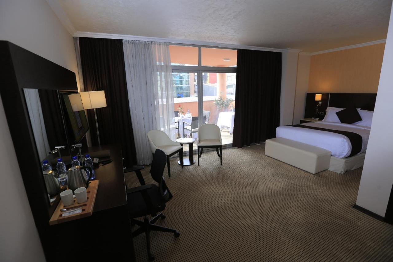 Cassiopeia Hotel แอดดิสอาบาบา ภายนอก รูปภาพ