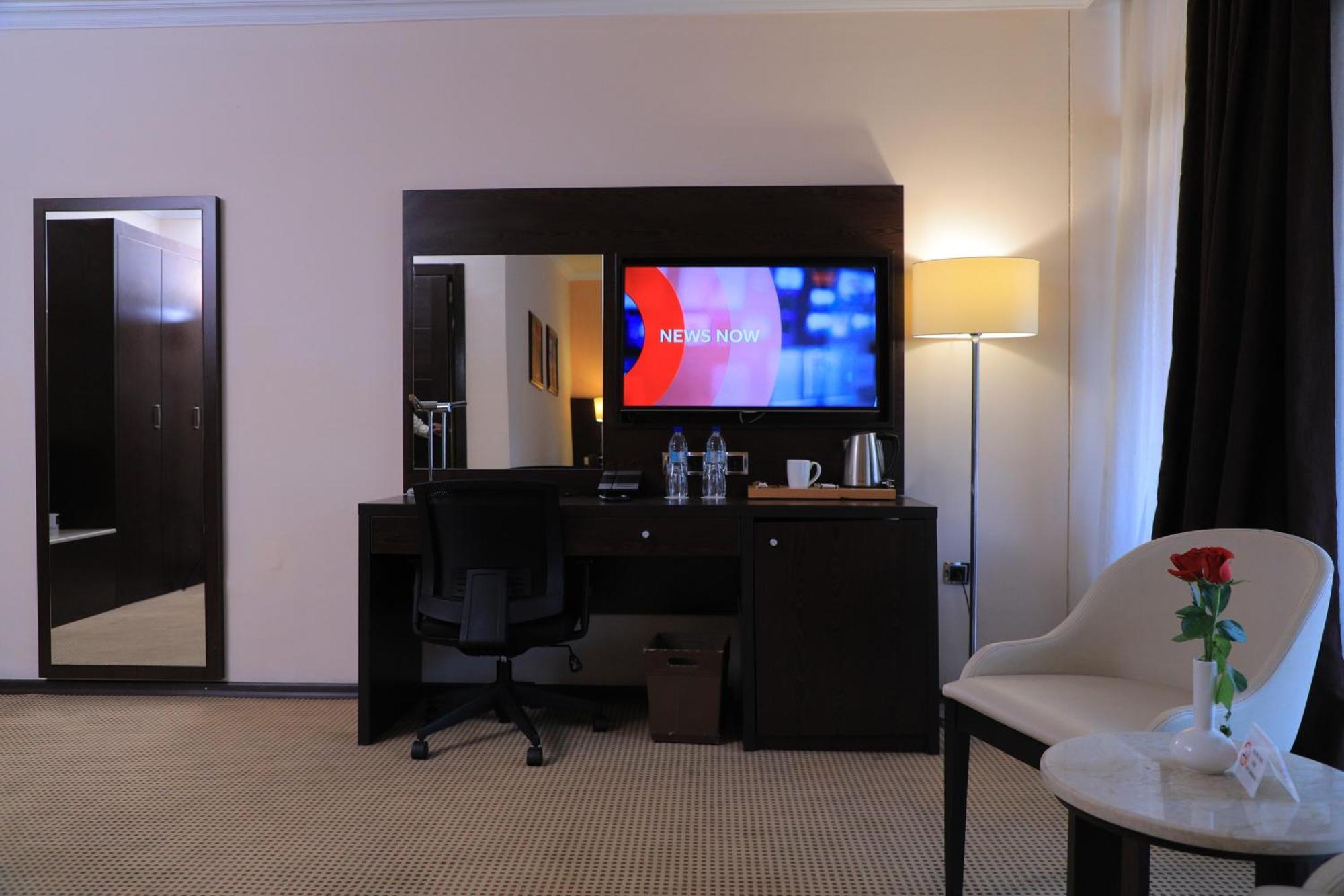 Cassiopeia Hotel แอดดิสอาบาบา ภายนอก รูปภาพ
