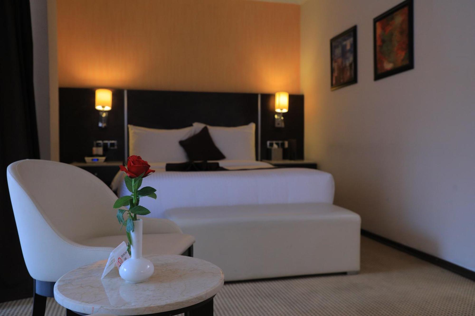 Cassiopeia Hotel แอดดิสอาบาบา ภายนอก รูปภาพ