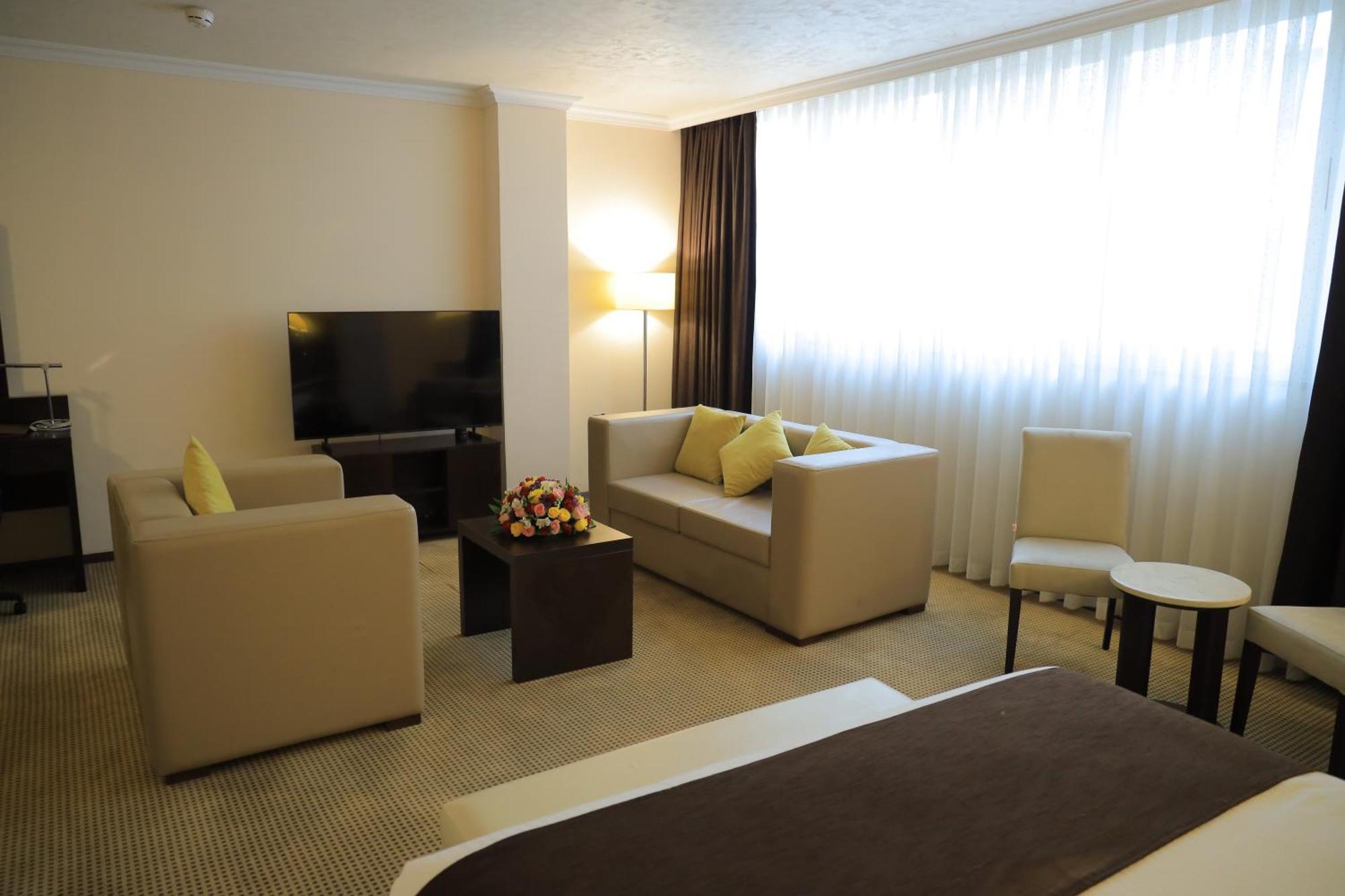 Cassiopeia Hotel แอดดิสอาบาบา ภายนอก รูปภาพ